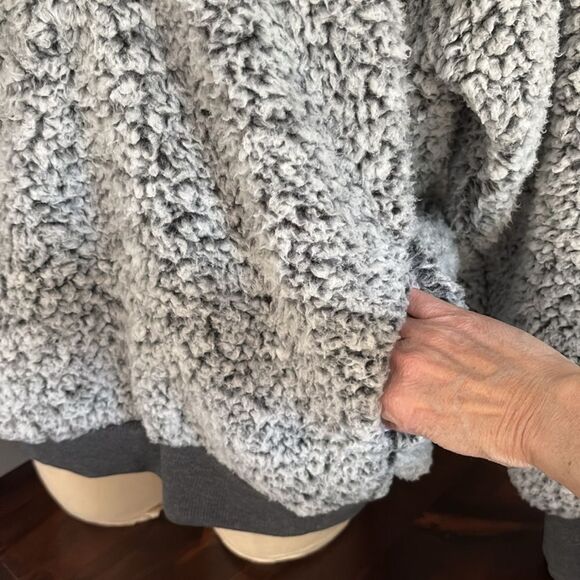 Express One Eleven Oversized Sherpa 1/4 Zip Sweatshirt Size S - Picture 4 of 11